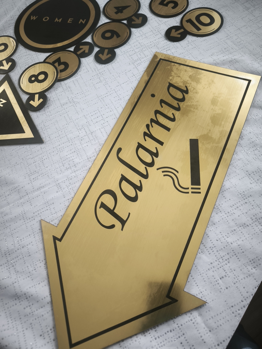 Strzałka palarnia do hotelu